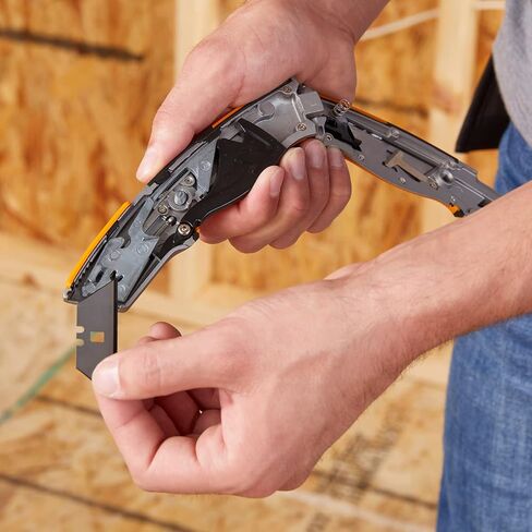 Fiskars Pro Safety Utility Knife - Auto-Retracting Blade with Lock - Heavy-Duty Box Cutter in Saudi Arabia