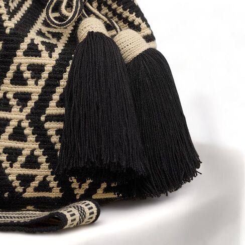 حقيبة Wayuu Mochila متوسطة محايدة للنساء أصلية بولسا تيجيدا كولومبيانا هدية بنمط كروشيه أصلي من كولومبيا in Saudi Arabia