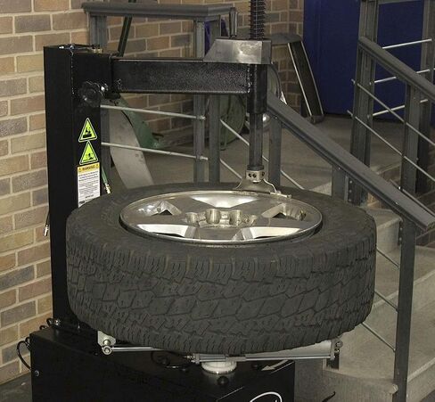 Eastwood Wheel Clamp Automatic Swing Arm Tire Changer Machine with Foot Pedals in Saudi Arabia