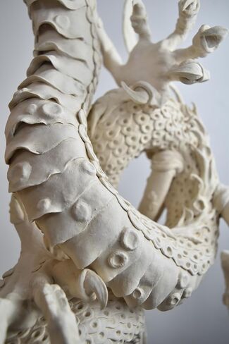 طين نارا الجاف بالهواء (الصلب والقوي)، 500 جرام. (1.1 رطل) قالب للنحت والطلاء - سهل الاستخدام (أبيض) in Kuwait