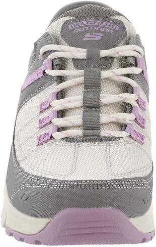 أحذية سكيتشرز للسيدات في حذاء رياضي in Kuwait