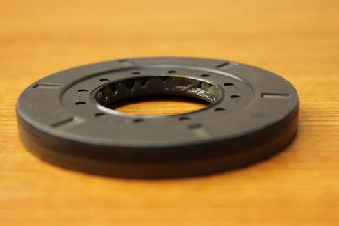 Dodge Avenger Journey AWD Rear Differential Input Seal Mopar OEM in Saudi Arabia