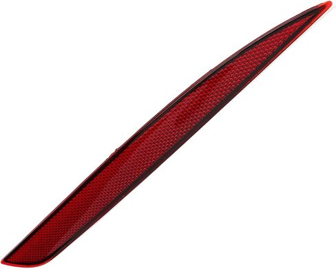 Rear Bumper Reflector for Tesla Model Y 2020-2025 – Red Tail Marker Light Lens Trim – Waterproof & Scratch Resistant Replacement for 1495817-00-C / 1495818-00-C | Easy to Install (Right) in Saudi Arabia