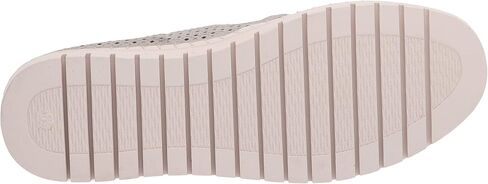 حذاء رياضي للسيدات من إيزي ستريت فريش in Saudi Arabia