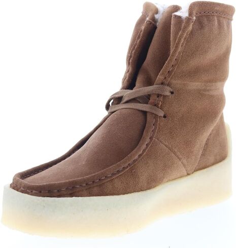 حذاء الكاحل Wallabee Cup Hi للسيدات من Clarks in Kuwait