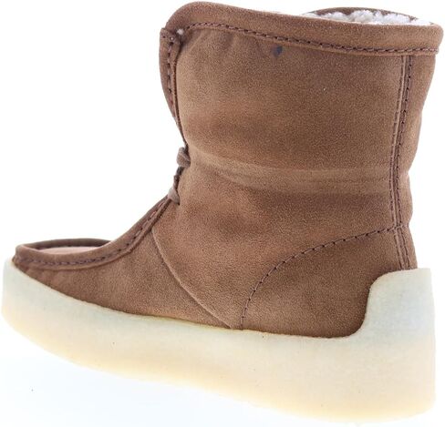حذاء الكاحل Wallabee Cup Hi للسيدات من Clarks in Kuwait