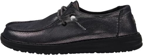 حذاء رياضي نسائي من Hey Dude بتصميم Wendy Metallic in Kuwait