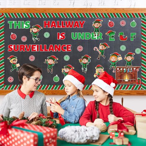 زينة لوحة إعلانات عيد الميلاد، مجموعة لوحة إعلانات للعطلات باللون الأحمر والأخضر لديكور الفصول الدراسية في عيد الميلاد، موضوع كرتوني مضحك زينة عيد الميلاد المجيد للمكتب in Saudi Arabia