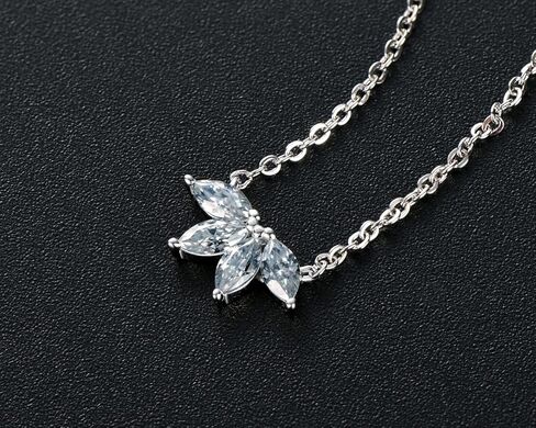 AINUOSHI Moissanite Pendant Necklace 925 Sterling Silver with 18K Gold Plating, Jewelry Box Packed in Kuwait