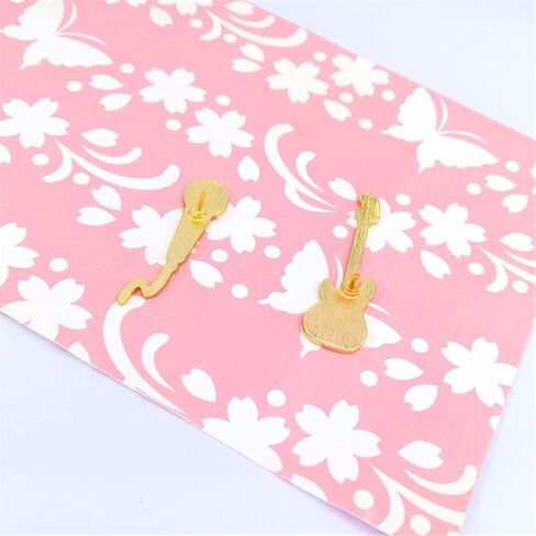 2 قطعة دبابيس مطلية بالمينا على شكل جيتار روك لطيف للميكروفون شارات موسيقى رائعة للحقيبة والملابس ودبابيس طية صدر السترة اكسسوارات هدايا مجوهرات، خليط معدني من الستيل، بدون احجار كريمة, سبيكة صلب, in Kuwait