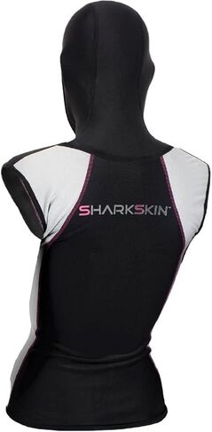 سترة بغطاء للرأس مقاومة للبرودة للسيدات من Sharkskin مزودة بسحاب in Kuwait