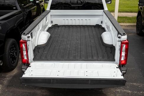 Weathertech ImpactLiner Premium Truck Bed Liner for Ford Super Duty, Super Duty - (39604IM), Black in Saudi Arabia