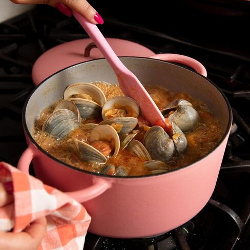 Great Jones Dutch Baby Dutch Oven with Lid (Taffy, 3.5-Quart) | Enameled Cast Iron, Round Shape | Safe for Stovetops & Ovens up to 500°F | Space-Saving & Dishwasher-Friendly | Small-Batch Cooking in Saudi Arabia