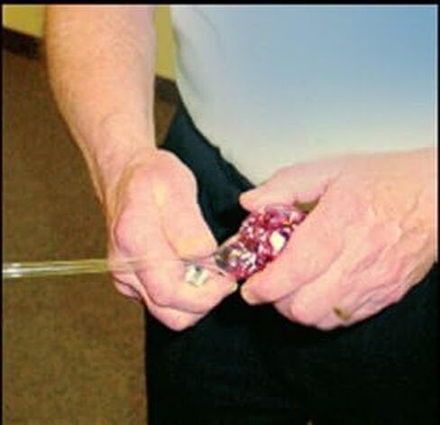 أسطوانة شفافة محكمة الغلق مكونة من 12 عبوة - 90 وحدة Coe in Kuwait