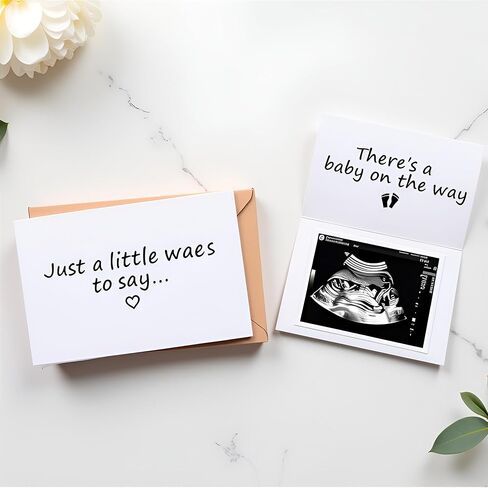 إعلان مفاجئ عن الحمل للزوج، تتضمن مجموعة أدوات الكشف عن الحمل صندوق اختبار الحمل Hello Daddy Baby Bodysuit بطاقة كشف الحمل وسوار الأب وعملة قرار وعلامات إعلان خشبية، Hello Daddy إعلان الحمل للأب in Kuwait