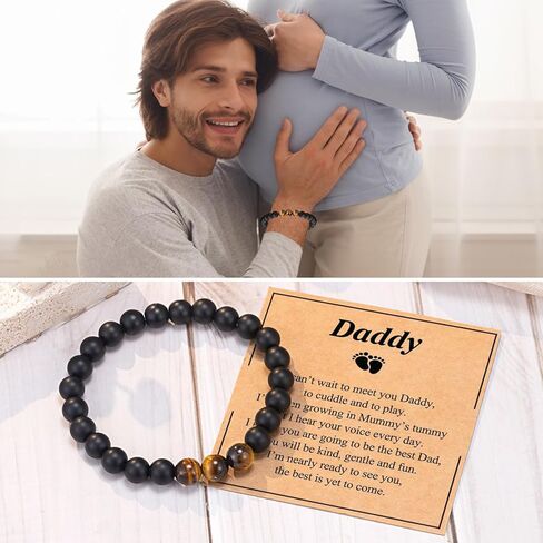 إعلان مفاجئ عن الحمل للزوج، تتضمن مجموعة أدوات الكشف عن الحمل صندوق اختبار الحمل Hello Daddy Baby Bodysuit بطاقة كشف الحمل وسوار الأب وعملة قرار وعلامات إعلان خشبية، Hello Daddy إعلان الحمل للأب in Kuwait