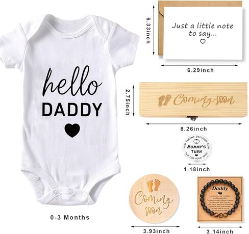 إعلان مفاجئ عن الحمل للزوج، تتضمن مجموعة أدوات الكشف عن الحمل صندوق اختبار الحمل Hello Daddy Baby Bodysuit بطاقة كشف الحمل وسوار الأب وعملة قرار وعلامات إعلان خشبية، Hello Daddy إعلان الحمل للأب in Kuwait