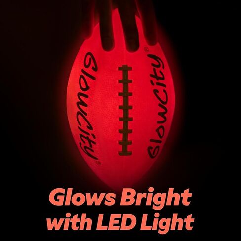 كرة القدم المتوهجة في الظلام من GlowCity - مقاس 3/6 هدايا كرة مضيئة للأطفال والمراهقين والكبار - كرة قدم مشرقة للألعاب الليلية في الهواء الطلق - أفكار هدايا عيد ميلاد رياضية للأولاد الذين تتراوح أعمارهم بين 6 7 8 9 10 11 12 13 14 in Kuwait