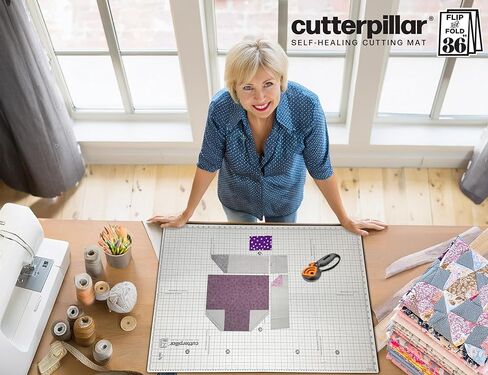 بساط القطع القابل للطي والشفاء الذاتي من CutterPillar - بساط 5 في 1 لمشاريع النسيج والخياطة - سهولة السفر والتخزين - 9 بوصة × 12 بوصة إلى 24 بوصة × 36 بوصة in Kuwait