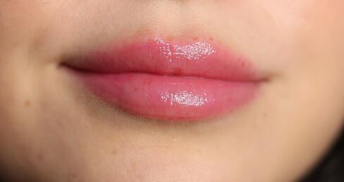 Bgirly Lipsauce Tinted Lip Oil | Handmade, Moisturizing Lip Oil, Tinting for Dry Lips, Non-Sticky, Long Lasting Tinted Balm, Nourishing Lip Treatment, Shiny and Vegan Tinted Lip Gloss (Barbie) in Saudi Arabia