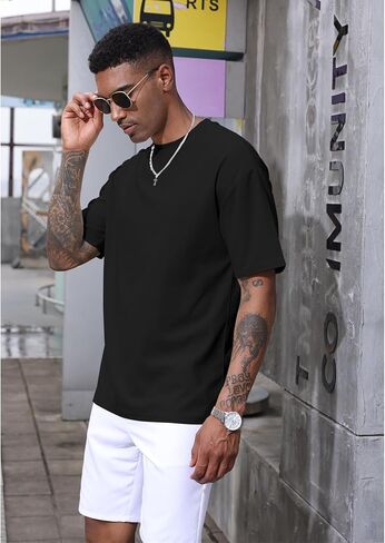 تيشيرتات رياضية عصرية للرجال بأكمام قصيرة وفضفاضة ورقبة دائرية وخفيفة الوزن وقمصان علوية صلبة للتمرين in Kuwait