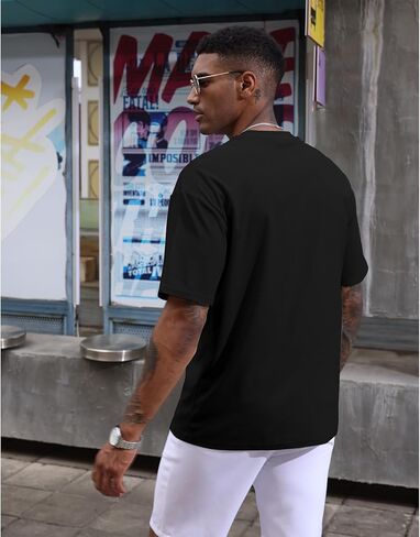 تيشيرتات رياضية عصرية للرجال بأكمام قصيرة وفضفاضة ورقبة دائرية وخفيفة الوزن وقمصان علوية صلبة للتمرين in Kuwait