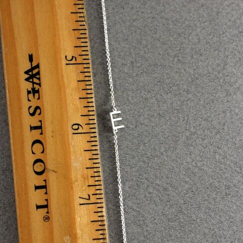 قلادة من الفضة الاسترليني الجانبية الأولية المصغرة in Kuwait