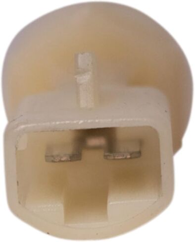 Brake Master Cylinder - for 1990-2002 International 4700 with Disc Brakes, with Hydraulic Booster in Saudi Arabia
