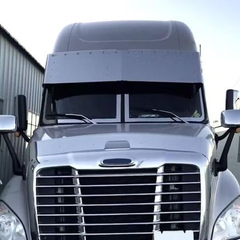 72585 18 Inches Drop Visor Fits Freightliner Cascadia in Saudi Arabia