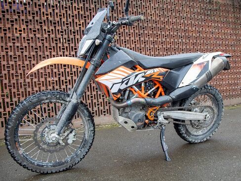 حامل جانبي من الألومنيوم قابل للتعديل من AltRider لـ KTM 690 Enduro in Kuwait
