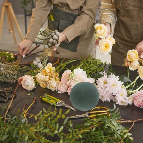 KALLORY 2Pcs Floral Foam Balls Round Sphere for DIY Flower Arrangements Wedding Bouquet Craft Supplies 5.7 Inch Artificial Flower Ball Foam with Water Absorbing Feature in Saudi Arabia