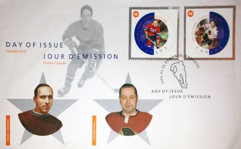 توقيع أصلي 2002 Glenn Hall & Howie Morenz اليوم الأول لإصدار الطوابع - أساطير الهوكي الكندية قابلة للتجميع (7.5 بوصة × 4.5 بوصة) in Saudi Arabia