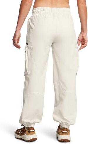 Under Armour Womens Unstoppable Cargo Pants in Saudi Arabia