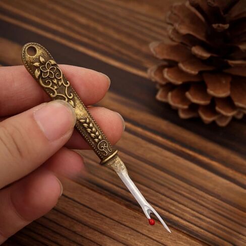 1PC Seam Ripper with Brass Handle, Sharp Steel Blade Stitch Unpicker Thread Remover for Sewing, Embroidery, Garment Repair, Golden in Saudi Arabia
