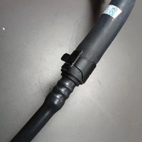 1 قطعة OEM 31657960 31657960 دفع غلاية انبوب ماء قصير متوافق مع V40 in Saudi Arabia