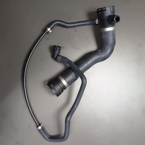 1PCS OEM 17127560968 1712 7560 968 Coolant water pipe Compatible with E60 in Saudi Arabia