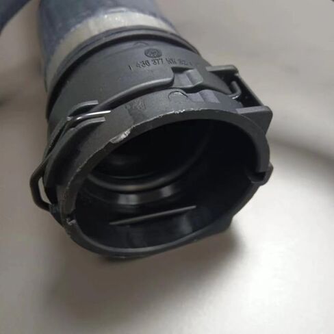 1PCS OEM 17127560968 1712 7560 968 Coolant water pipe Compatible with E60 in Saudi Arabia
