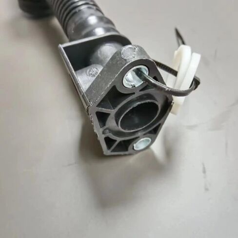 AIR PUMP CONNECTING PIPE 06E131143AL 06E 131 143AL in Saudi Arabia
