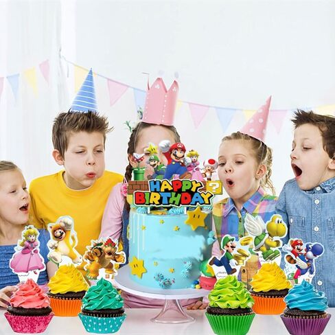 25 قطعة من أغطية الكيك ماكوين وأغطية الكب كيك مجموعة لوازم حفلات أعياد الميلاد للسيارات تحت عنوان زينة عيد الميلاد in Kuwait