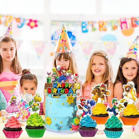 25 قطعة من أغطية الكيك ماكوين وأغطية الكب كيك مجموعة لوازم حفلات أعياد الميلاد للسيارات تحت عنوان زينة عيد الميلاد in Kuwait