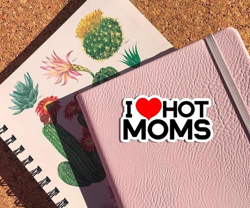 ملصق I Love Hot Moms - مجموعة من 3 ملصقات - ملصق مضحك لزجاجة مياه للكمبيوتر المحمول والسيارة والشاحنة والهواتف اللوحية هدية على الجدار ملصق نافذة (بوصتان (صغير)) in Saudi Arabia
