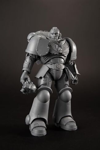 ألعاب ماكفارلين - Warhammer 40,000 Assault Intercessor Sergeant (ملاك الدم) شخصية مقاومة للفنان مقاس 7 بوصات in Saudi Arabia