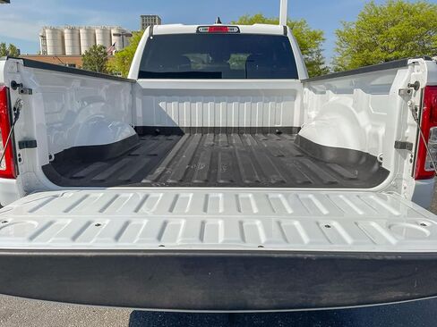بطانة سرير شاحنة ممتازة من Weathertech ImpactLiner لـ RAM Ram 1500، Ram Truck 1500 (37601IM)، أسود in Saudi Arabia
