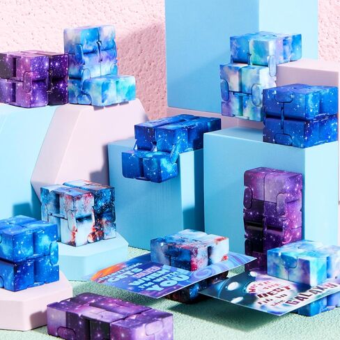 JOYIN 28 Packs Valentine’s Day Gift Cards with Infinity Magic Toys, Cosmic Hand-Held Flip, Stress Relief Fidget Toys for Kids Valentine's Party Favors, Classroom Exchange and Goodie Bag Stuffers in Kuwait