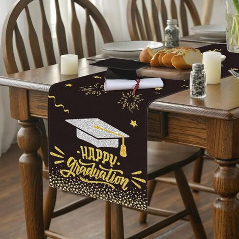 PATIO Choice مفرش طاولة ديكورات التخرج فئة 2024 - تهنئة مفرش طاولة دبلومة غطاء طاولة طعام المطبخ لتزيين الحفلات 13 × 72 بوصة (أسود وذهبي) in Kuwait