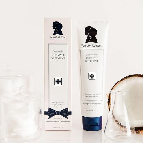 مجموعة هدايا Noodle & Boo Newborn Daily Essentials مكونة من 4 قطع | غسول للشعر والجسم 2 في 1 لحديثي الولادة (8 أونصة)، لوشن فائق النعومة للأطفال (8 أونصة)، مرهم نهائي لطفح الحفاضات (5 أونصة) ومناديل مبللة للتنظيف النهائي للأطفال (72) in Kuwait