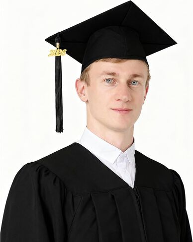 10 قطع من شرابات التخرج لعام 2026 مع دلايات سنة ذهبية لإكسسوارات قبعة التخرج (كستنائي) in Kuwait