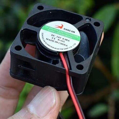 مروحة تبريد صغيرة 4020 DC بدون فرش DC24V (يمنع منعا باتا عكس الأقطاب الإيجابية والسلبية) in Kuwait