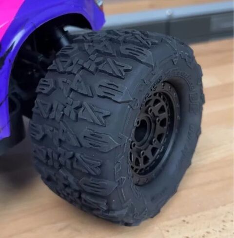 إطارات METHOD RC Terraform لجميع التضاريس مربوطة بحزام 1/10th لعجلات 12/14 مم سداسية الشكل (مجمعة من قطعتين) in Saudi Arabia