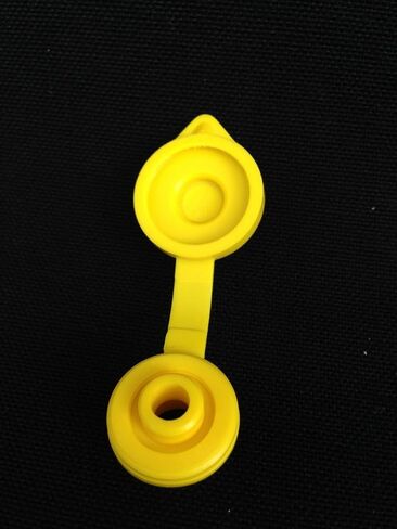 10 فتحات إبريق غاز الوقود الأصفر/غطاء بديل من Wedco Rotopax Gott Septer Anchor Blitz in Kuwait